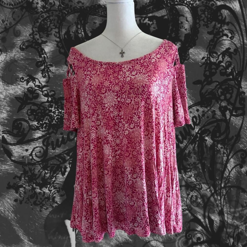 soft blush pink white floral baroque tapestry print top